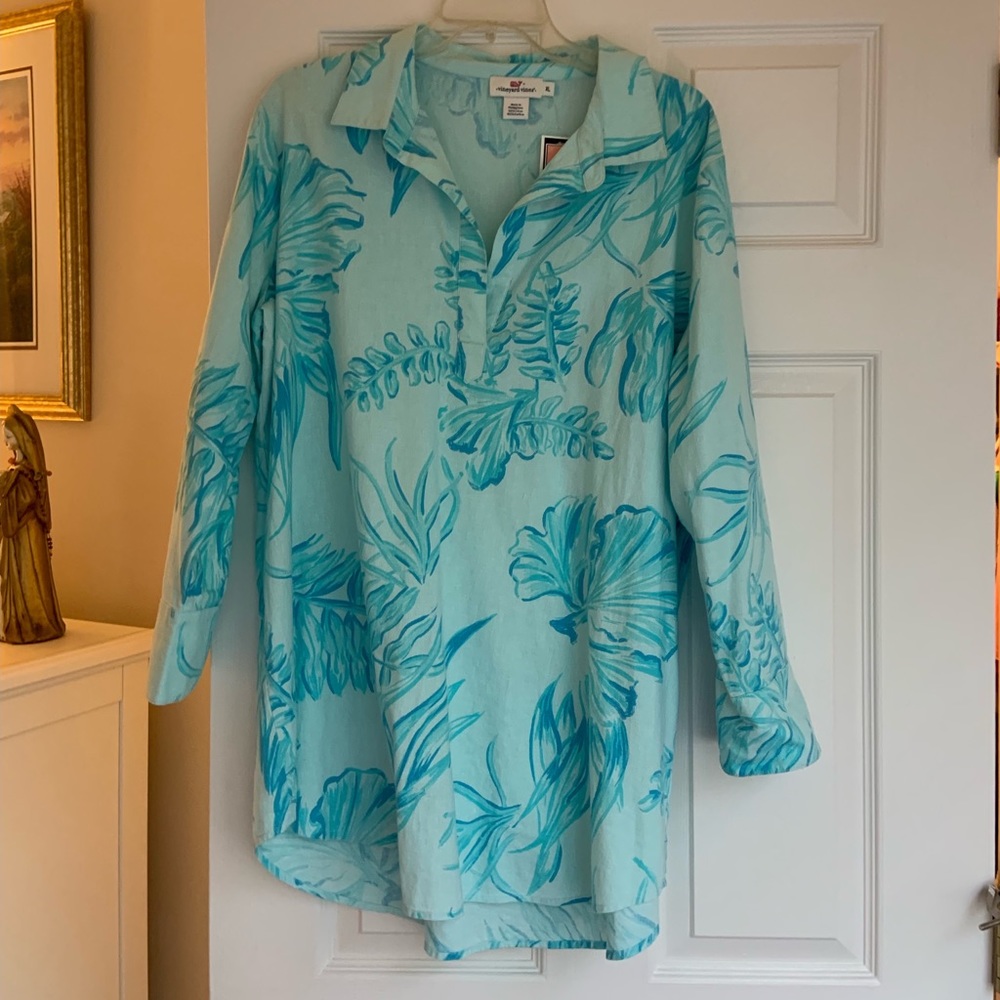 NWT Vineyard vines tunic